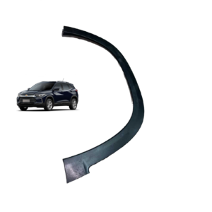 moldura paralama dianteira esquerda tracker 2020 a 2022